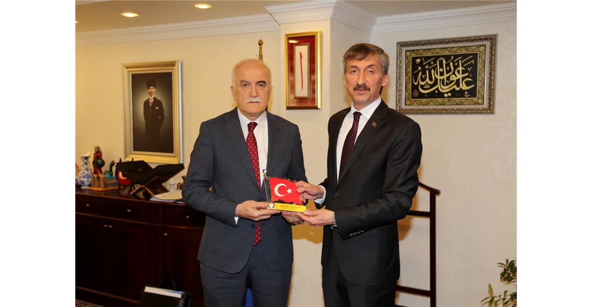 VAKIFLAR GENEL MÜDÜRLÜĞÜ CUMHURBAŞKANLIĞINA BAĞLANMALIDIR